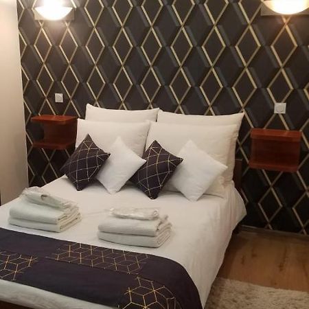 Apartament Zamosc Granat Bagian luar foto