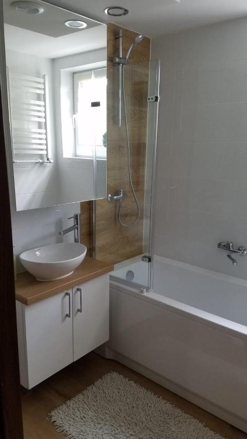 Apartament Zamosc Granat Bagian luar foto